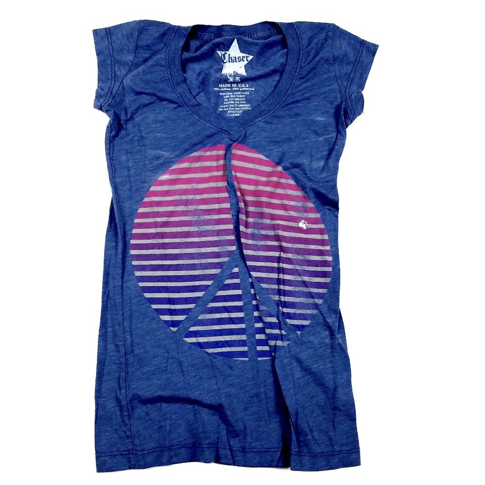 Chaser Women's Graphic Tee Great Condition NWT